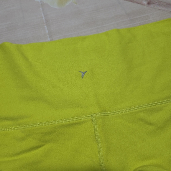 Old Navy lime green shorts - Picture 3 of 5